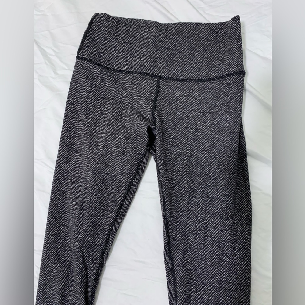 Lululemon Align High Rise Pant - Picture 4 of 6